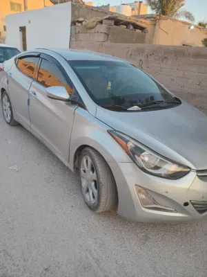 هونداي افانتي اصلي md 2011 بسعر حرق قابل للبدل وقابل للتفاوض