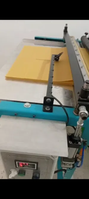 ماكينة إنتاج شمع أساس النحل Beeswax Foundation Sheet Production Machine