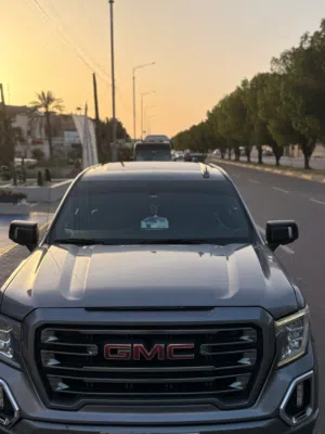GMC AT4 موديل 2022
