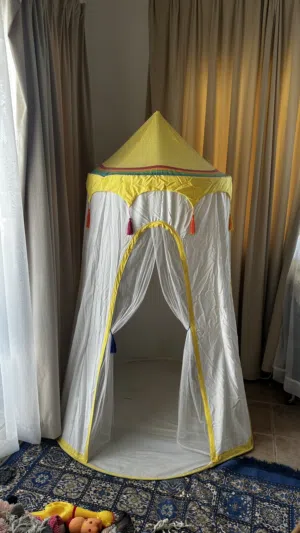Childrens play tent , 2 pc available