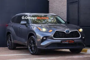 Toyota Highlander Business 2023 Hybrid 4×4 أعلى فئة • هايبرد • 6 + 1 مقاعد و بسعررر مغرررري