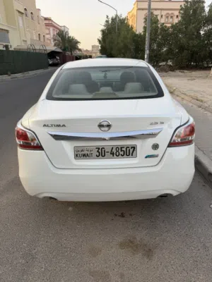 Used Nissan Altima in Al Jahra