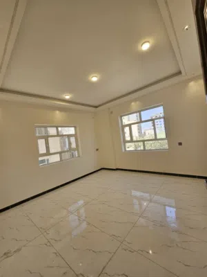 100 m2 2 Bedrooms Apartments for Sale in Sana'a Bayt Baws