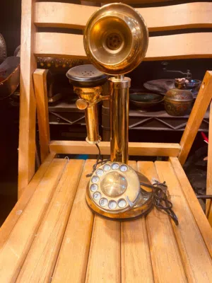 تلفون طراز قديم  نحاس vintage