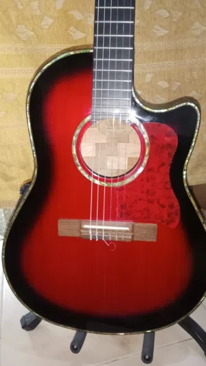 Axiom classical guitar