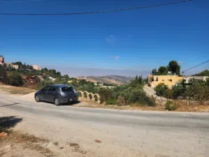 ارض للبيع في زي بسعر مغري
