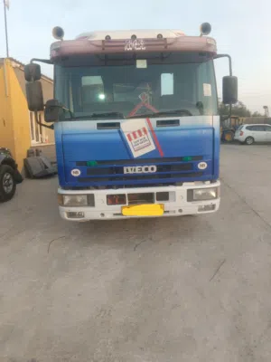 افيكو ريكاردو ساحبه