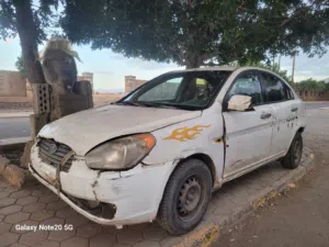 سياره هيونداي اكسنت جير عايدي شغال قرعه عرررطه