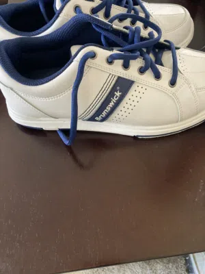 حذاء بولنج جديد Brunswick Bowling Shoes