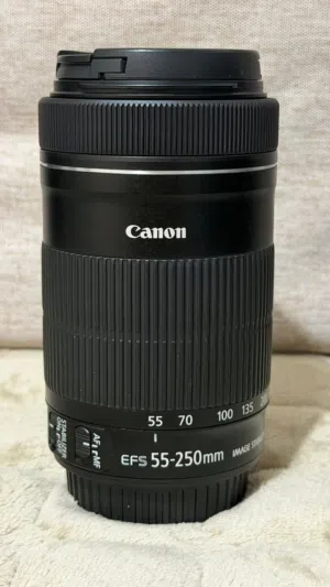 للبيع عدسة canon (55-250) مستعملة بحالة الوكالة