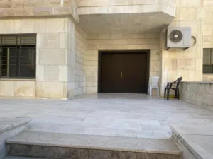 185 m2 3 Bedrooms Apartments for Sale in Amman Al Rabiah