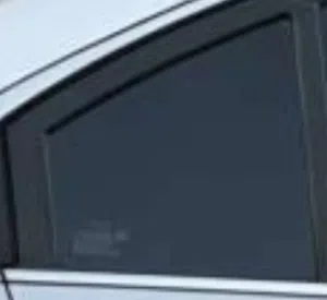 زجاج كيا لوتزي خلفية بي 100 دينار قابل للنقاش