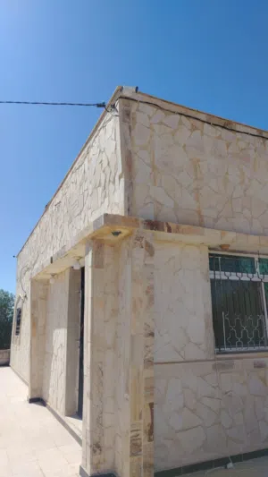120 m2 4 Bedrooms Townhouse for Sale in Mafraq Umm Al-Quttayn