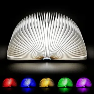 فانوس الكتاب الجميل . فانوس إنارة على شكل كتاب