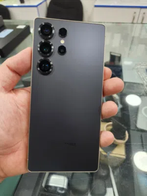 Samsung S25 ultra 512GB بحالة الجديد بسعر مميز جدا