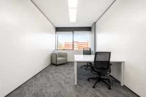 الانضمام إلى بيئة مكتبية مشتركة وتتميز بأجواء التعاون في Amman, Capital House