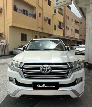 Toyota Land Cruiser GXR V8 - 2016
