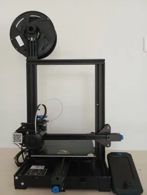 طابعة ثلاثية الأبعاد Ender-3 V2 مستعملة