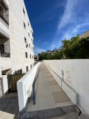 150 m2 3 Bedrooms Apartments for Sale in Irbid Al Hay Al Sharqy