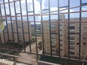 شقة عمارات 7000