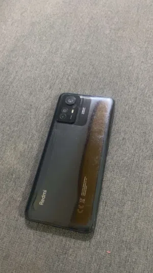 Xiaomi 12S 256 GB in Southern Governorate