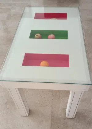 3D table with glass