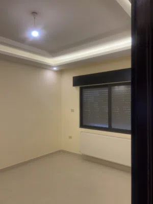 شقه جديده في خلدا للبيع