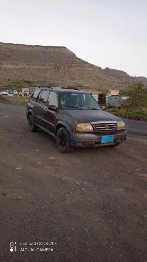 سياره صالون XL7