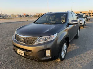 Used Kia Sorento in Farwaniya