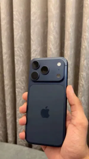Apple iPhone 17 Pro Max 512 GB in Tripoli