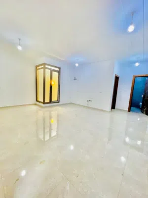 منازل للبيع في عين زاره بلقرب من جزيرة الساعه زويته مول الاسعار مناسبه لي الجميع من 295الي 430الف