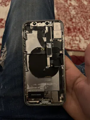 Apple iPhone X 64 GB in Tripoli