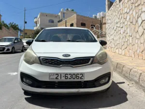 كيا ريو 2012 صالون سيدان مستعملة مرخصة بكامل المواصفات