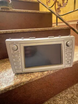 وصل النادر شاشة تويوتا أوريون و تويوتا كامري تركب للخليجي اصلي وكاله بحالة وكاله متوفر 3 حبات فقط