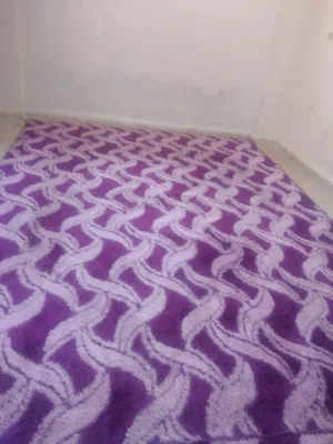 سجاد خيط حرير طويل لون نهدي استعمال بسيط لغرفة معزوله