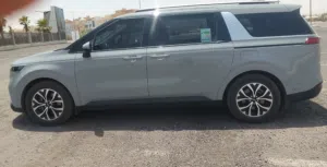 Used Kia Carnival in Kuwait City