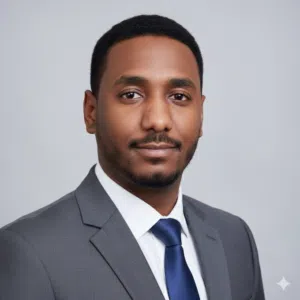 أستاذ وخبير أكاديمي بخبرة أكثر من 11 عام