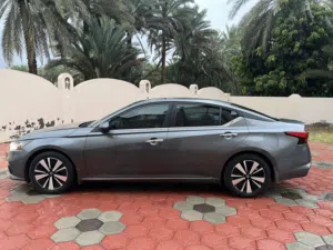 Used Nissan Altima in Al Batinah