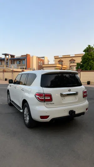 NISSAN PATROL 2015 SE