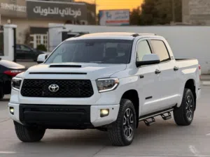 تويوتا تندرا 2021 ماشيه 15 الف كيلو