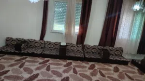 مجلس عربي للبيع