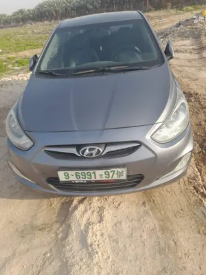 هونداي اكسنت 2015