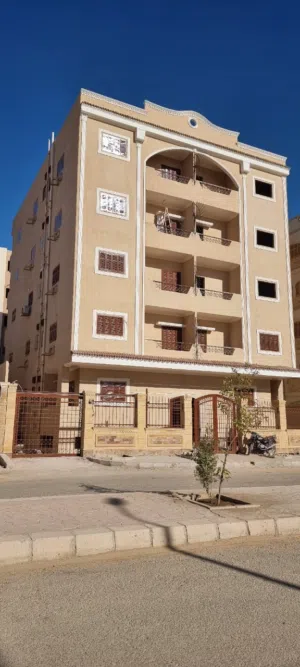 3 Bedrooms . Unfurnished . Monthly0