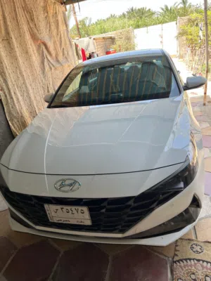 Used Hyundai Elantra in Basra