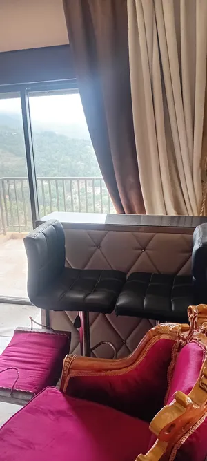 3 Bedrooms . 4 Bathrooms . 225 m21