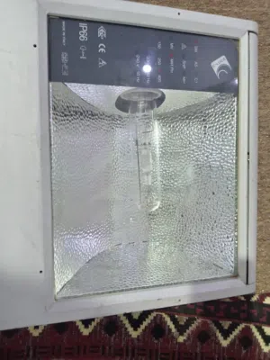 كشف اضاء ايطالي مع اسبت اضاء جديد وبسعر مغري ودفع كاش بعد المعاينه