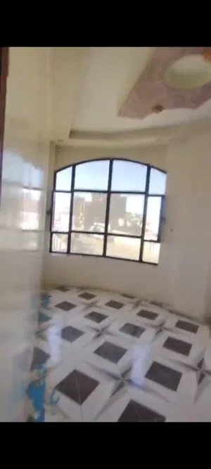 شقه للايجار سراميك ديكورات VIP سعوان جولة النصر