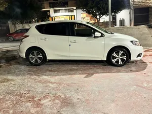 نيسان-بولسار-17-16