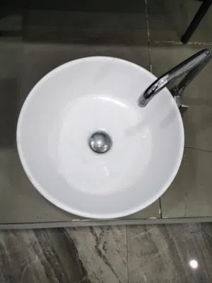 مغسلة (حوض) تصلح لصالونات وبيوت مستعملة استعمال خفيف