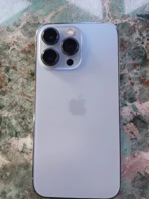 ايفون 13 برو نظيف غير مفكوك  Iphone 13 pro clean not reapair